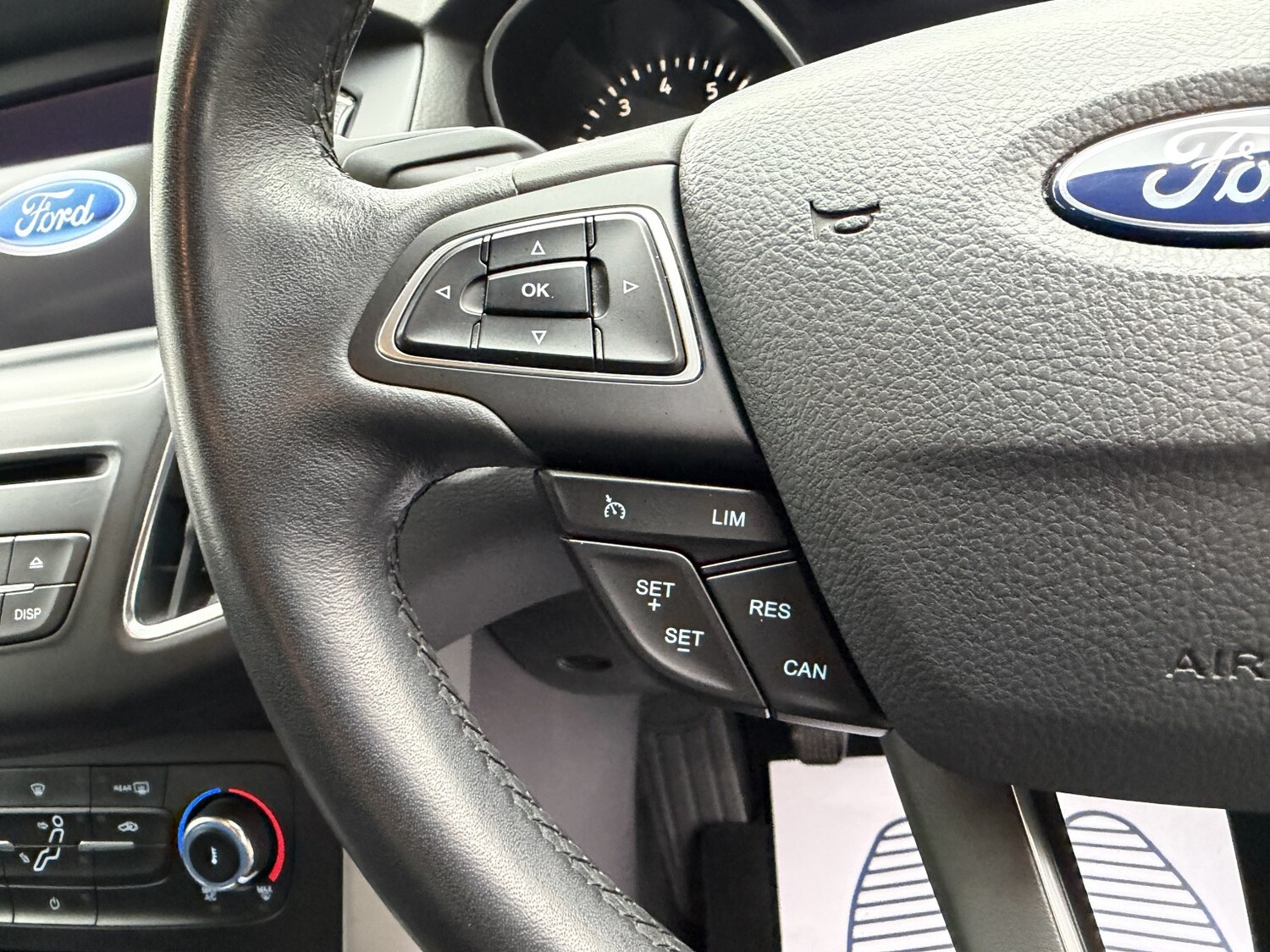 Used Ford Focus 2017 for sale - 77954078: Photo 18