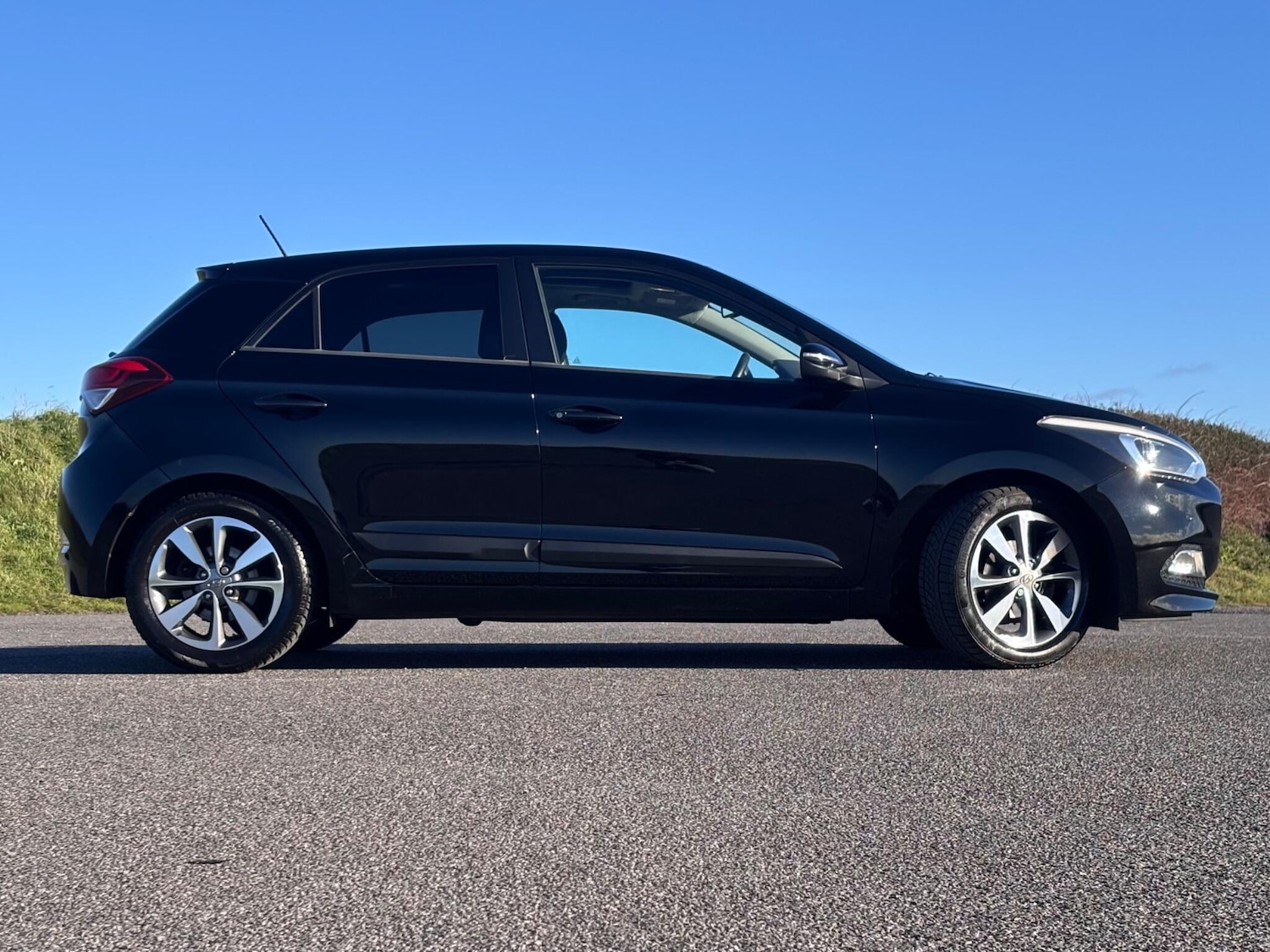 Used Hyundai i20 2014 for sale - 76700593: Photo 21