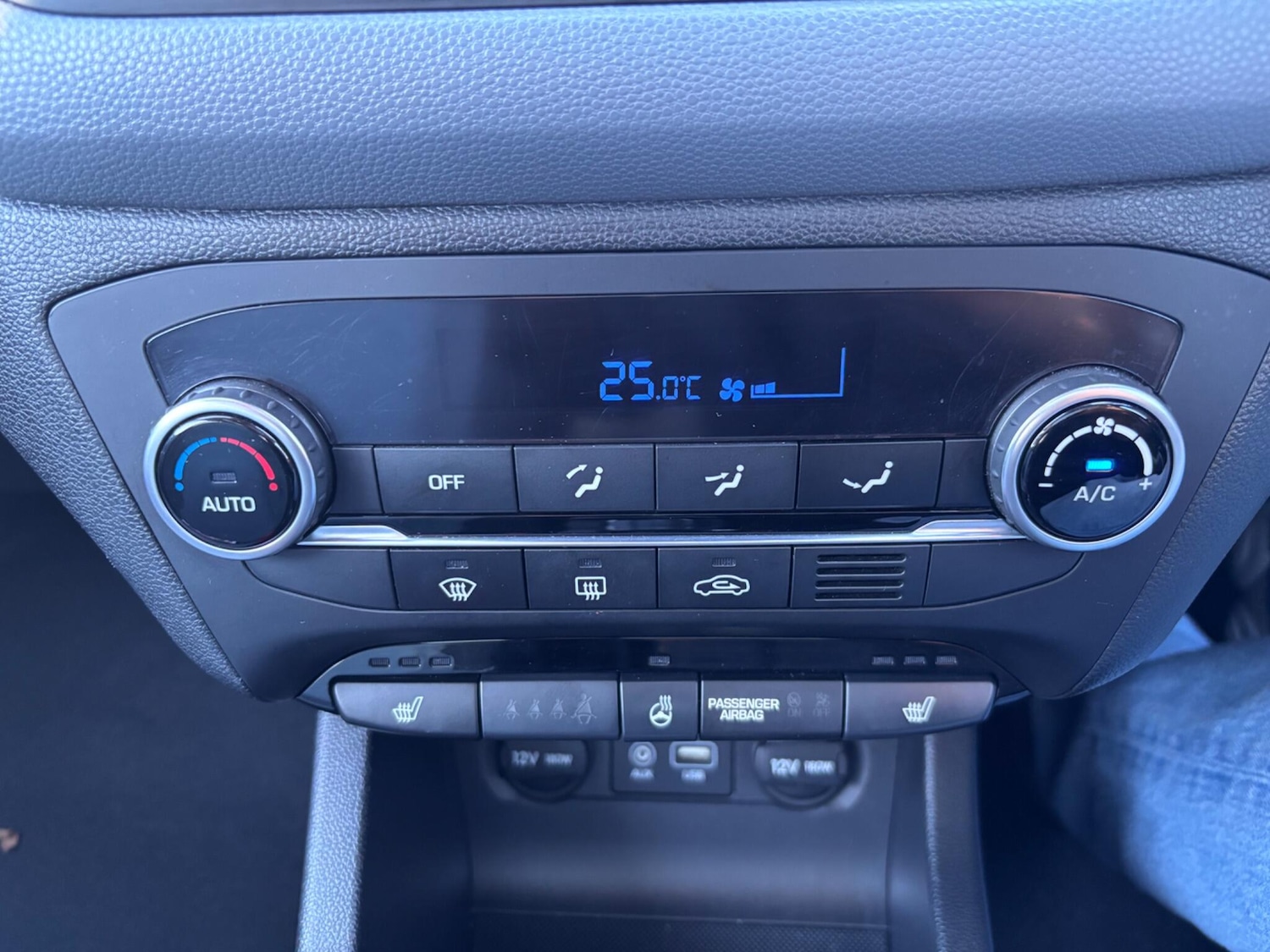 Used Hyundai i20 2014 for sale - 76700593: Photo 41