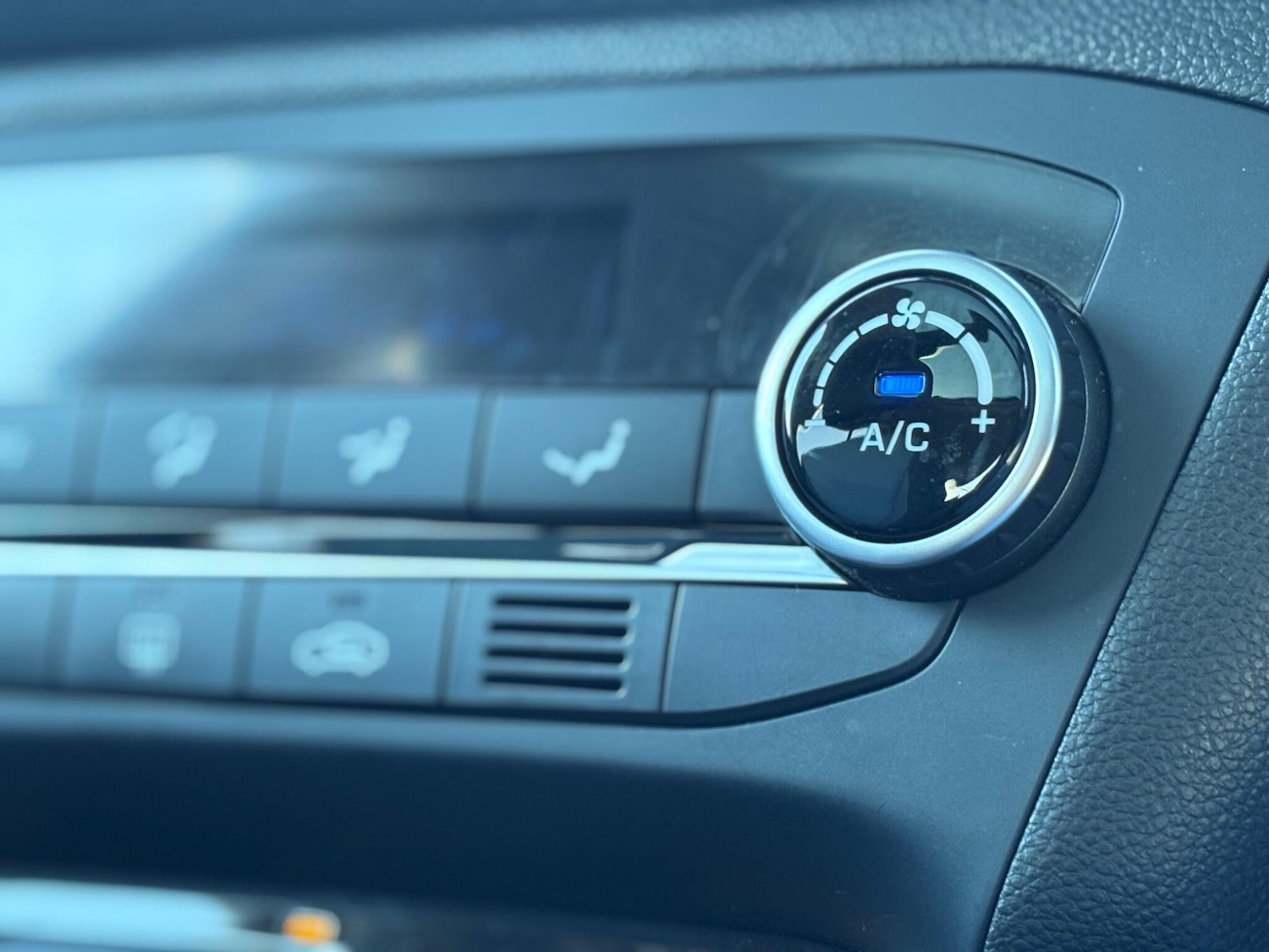 Used Hyundai i20 2014 for sale - 76700593: Photo 47