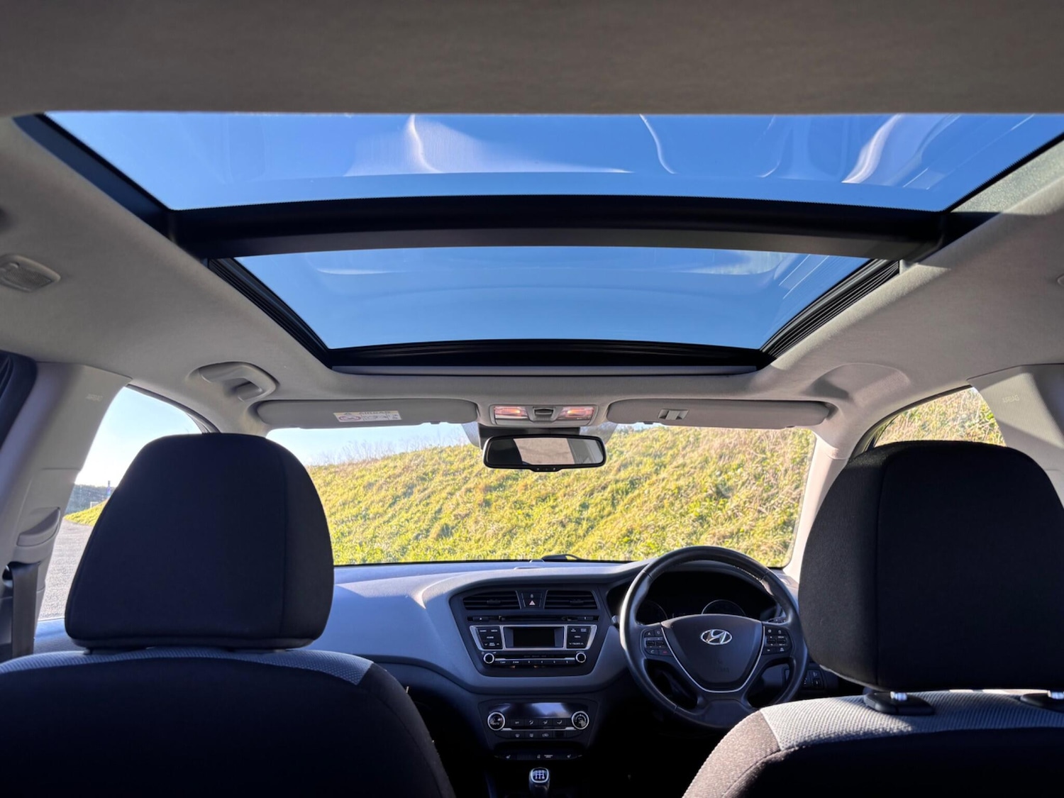 Used Hyundai i20 2014 for sale - 76700593: Photo 52