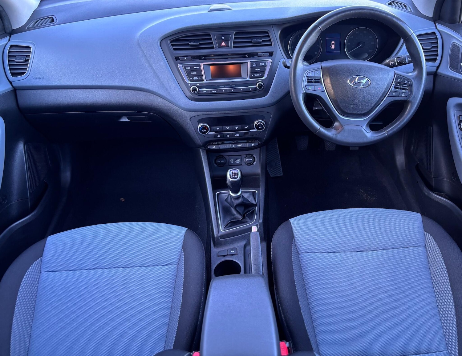 Used Hyundai i20 2014 for sale - 76700593: Photo 61