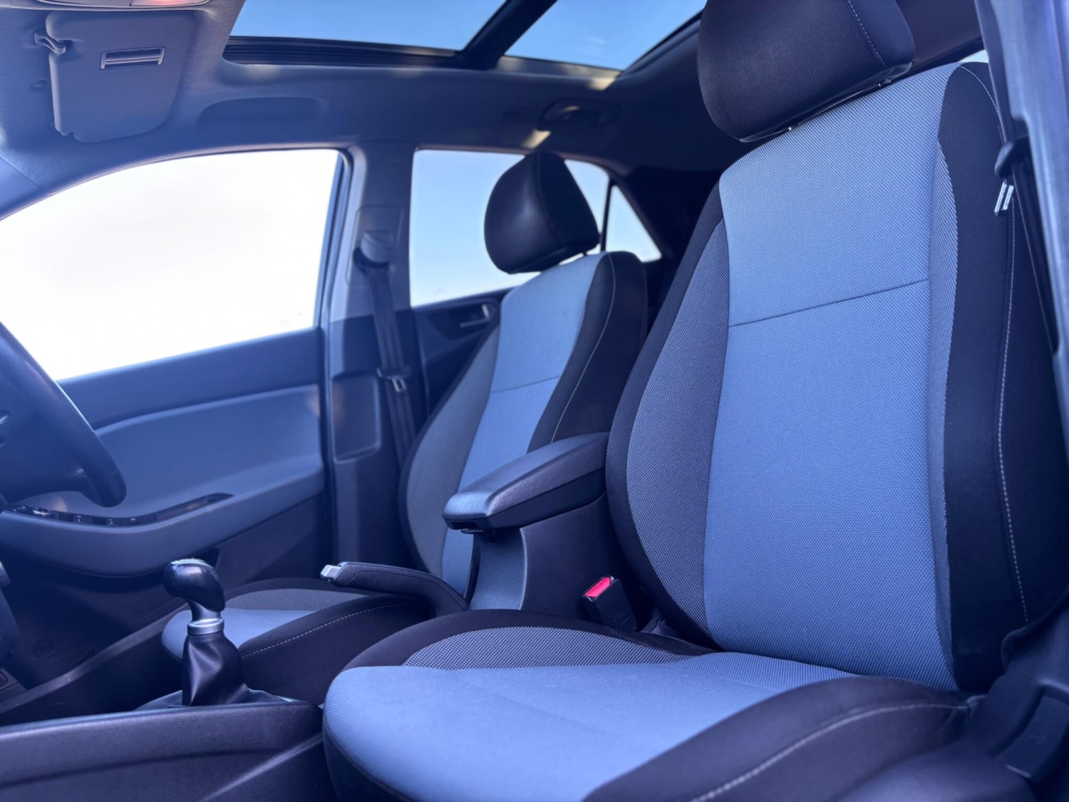 Used Hyundai i20 2014 for sale - 76700593: Photo 62