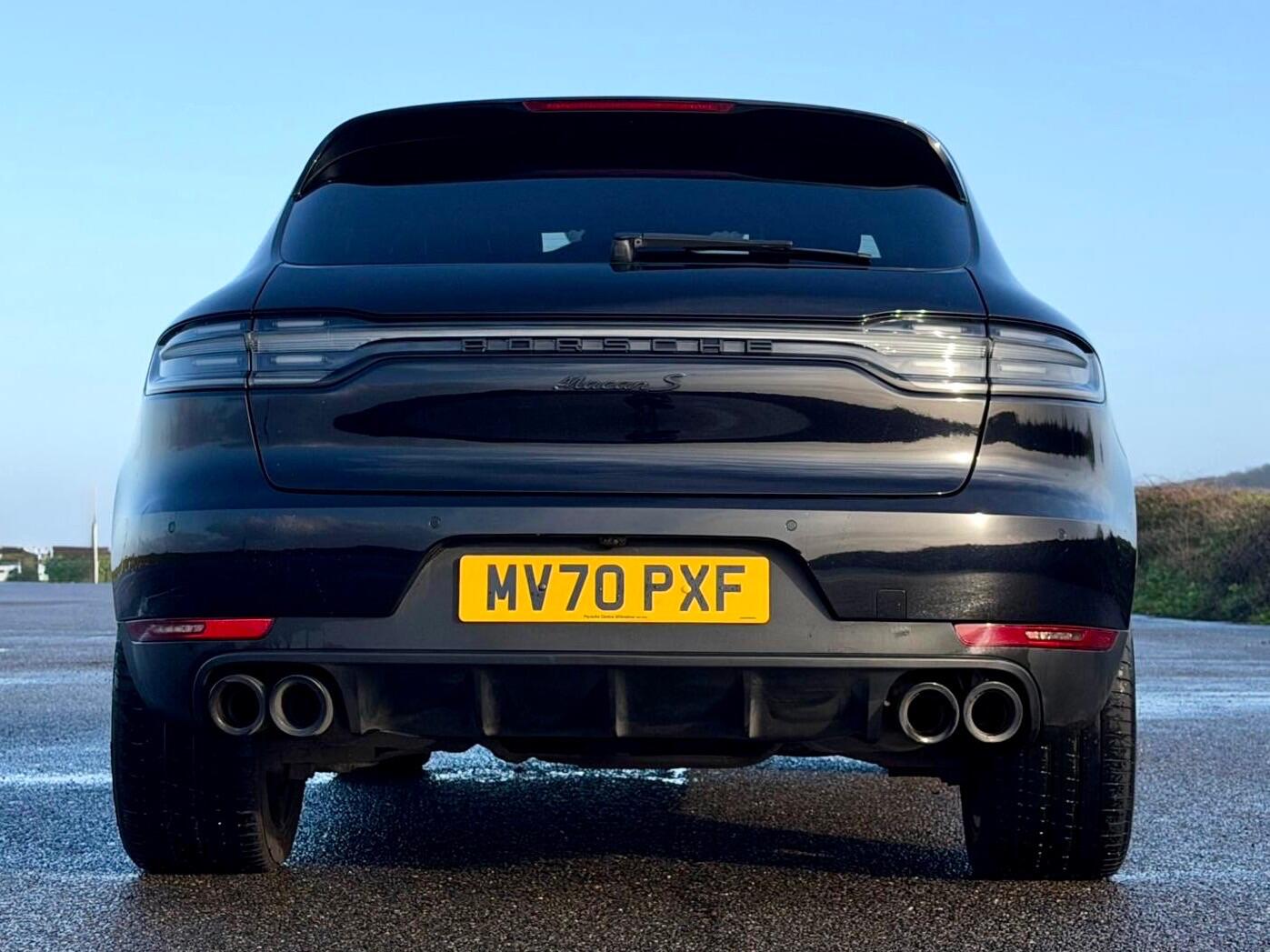 Used Porsche Macan 2020 for sale - 77625986: Photo 20