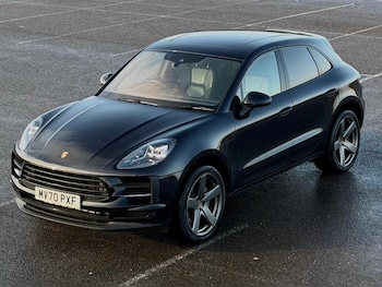 Used Porsche Macan 2020 for sale - 77625986: Photo