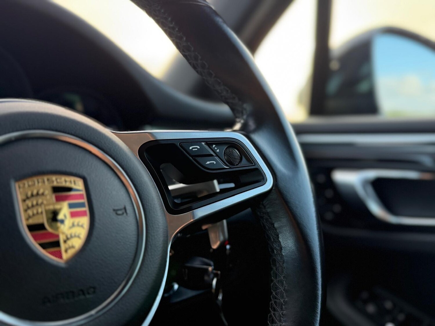 Used Porsche Macan 2020 for sale - 77625986: Photo 52