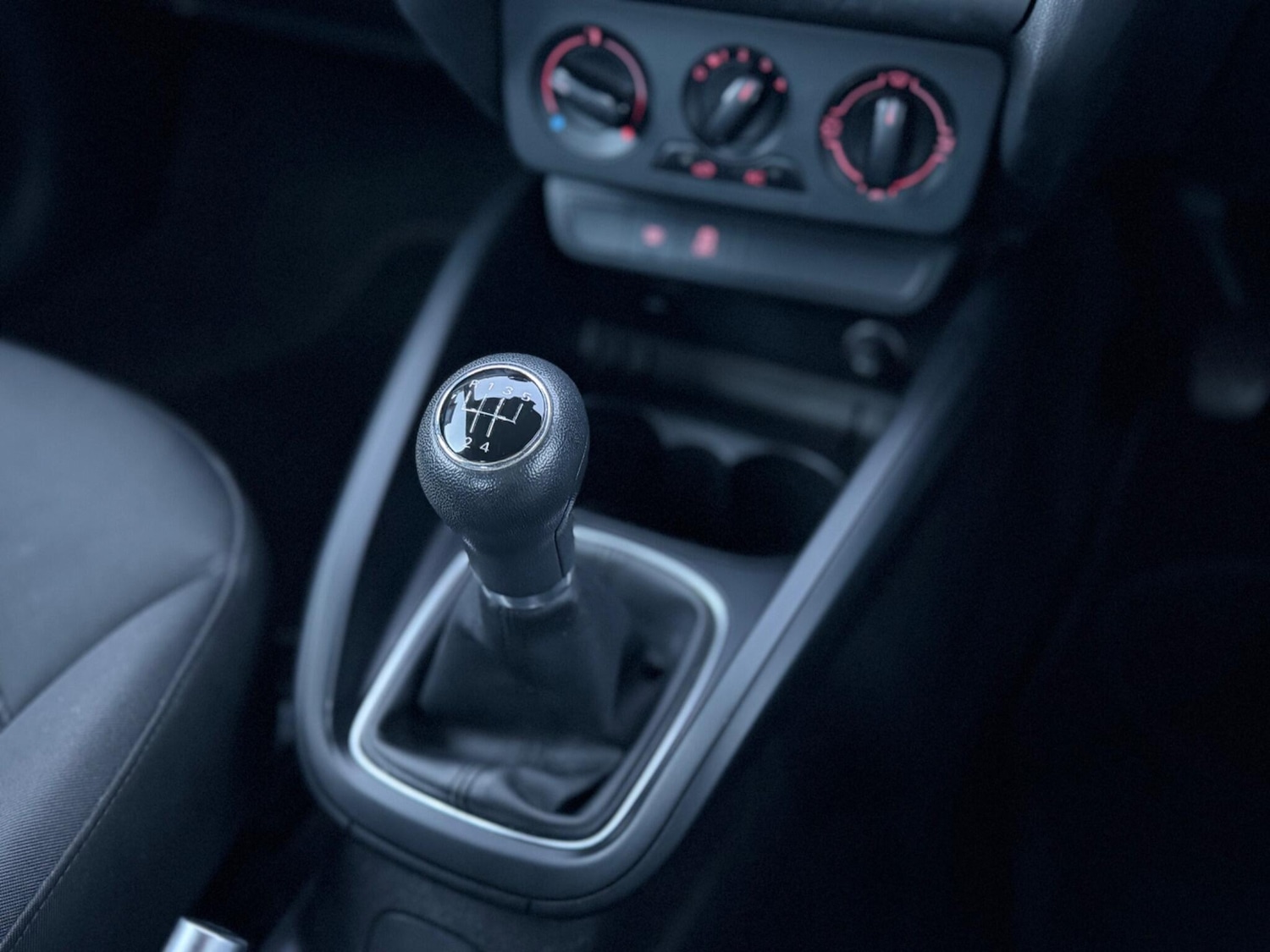 Used Audi A1 2011 for sale - 77345666: Photo 12