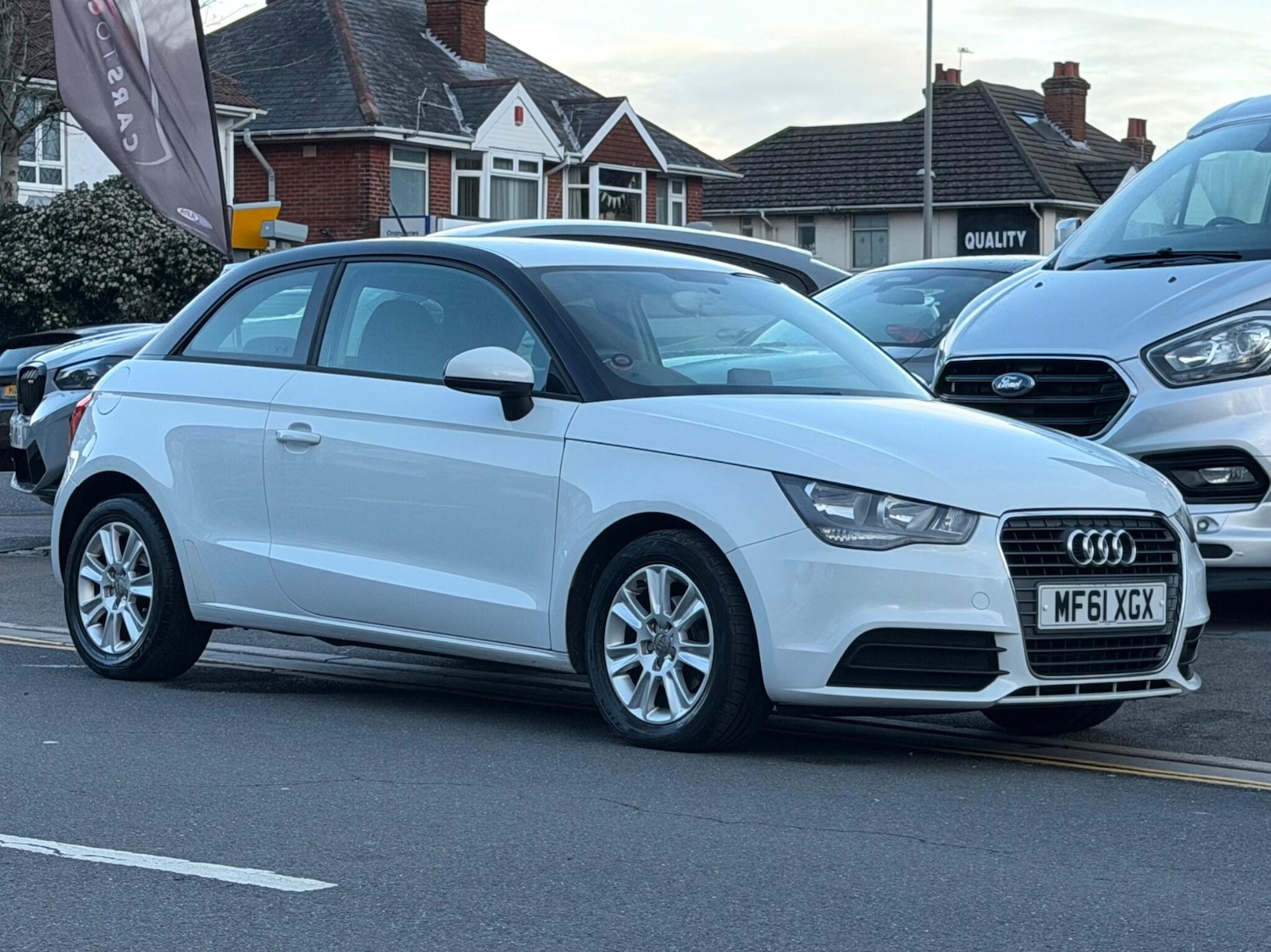 Used Audi A1 2011 for sale - 77345666: Photo 2