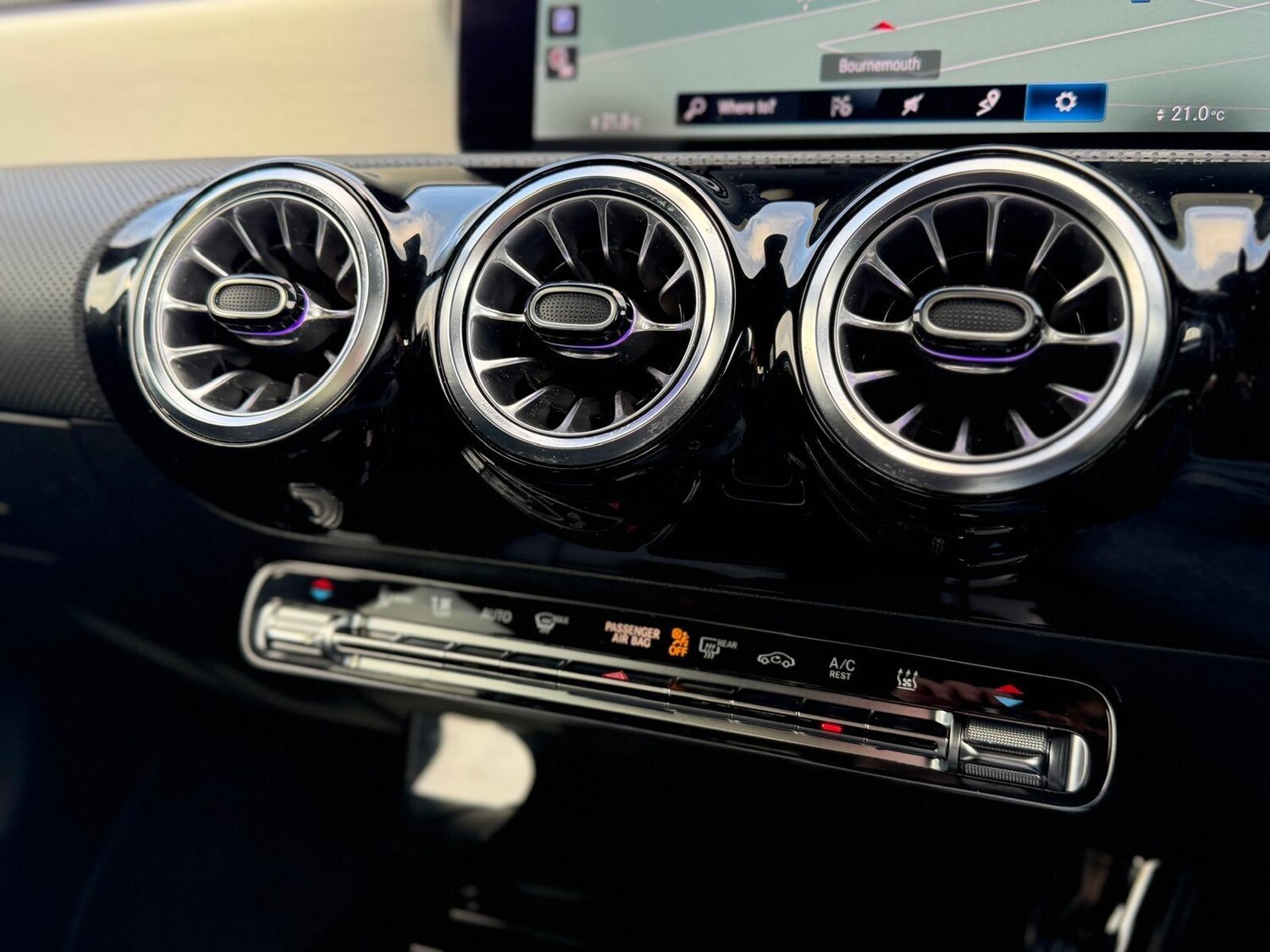 Used Mercedes-Benz CLA 2022 for sale - 77484145: Photo 64