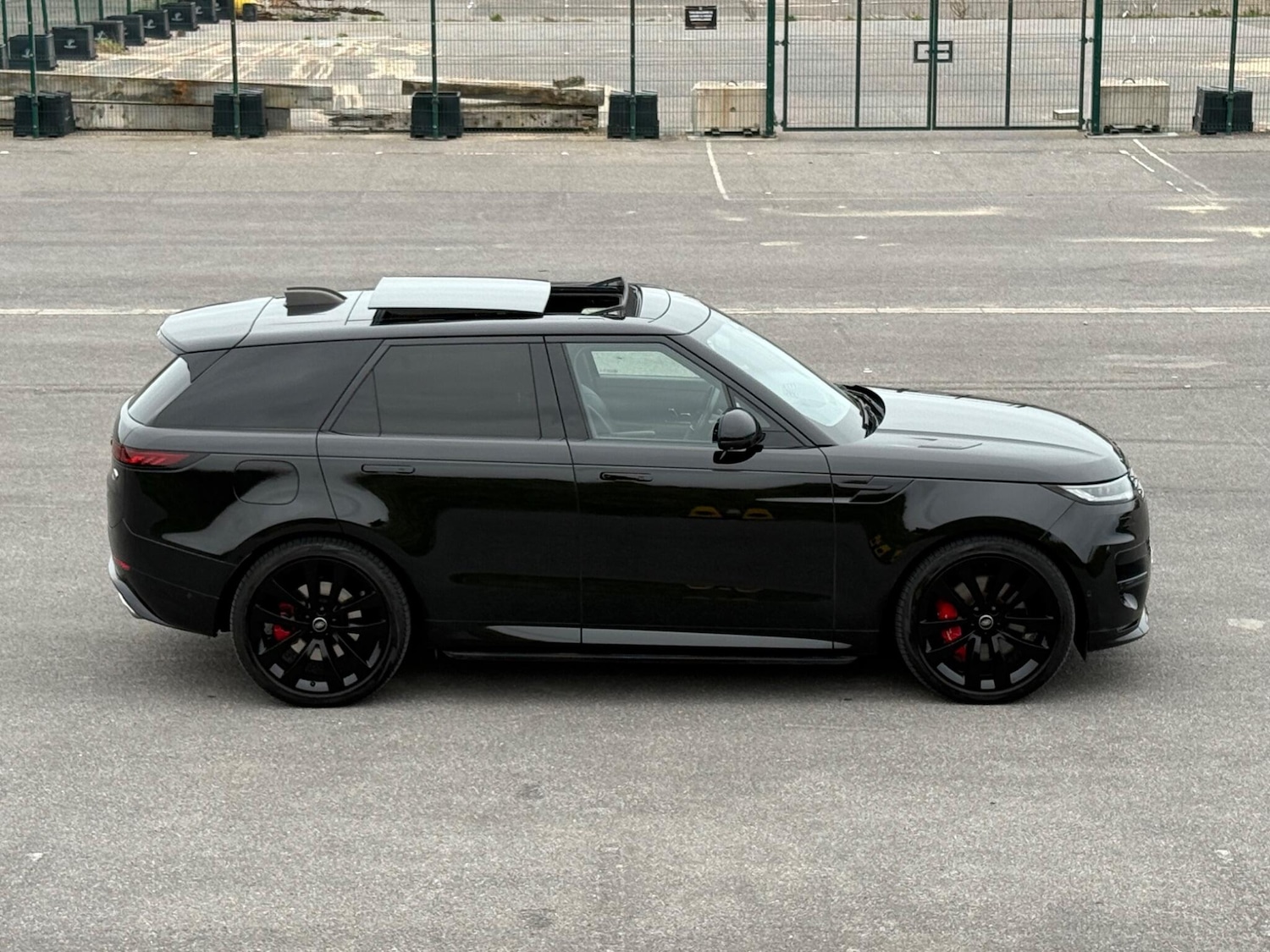 Used Land Rover Range Rover Sport 2022 for sale - 76270681: Photo 3