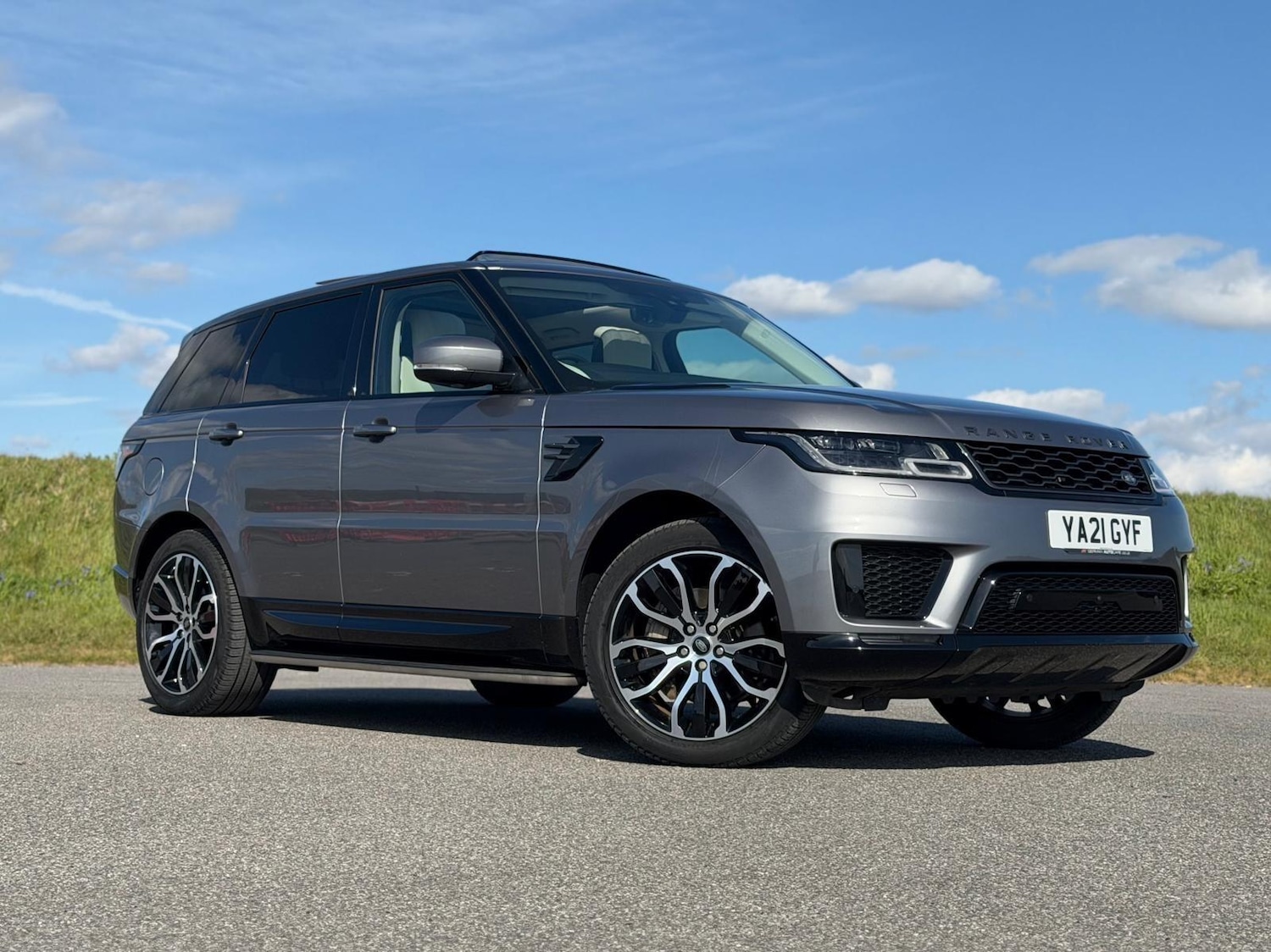 Used Land Rover Range Rover Sport 2021 for sale - 78127467: Photo 2