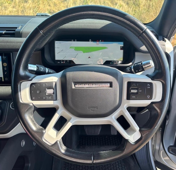 Used Land Rover Defender 110 2020 for sale - 75720447: Photo 10