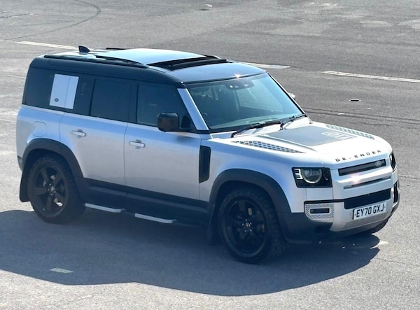 Used Land Rover Defender 110 2020 for sale - 75720447: Photo 37