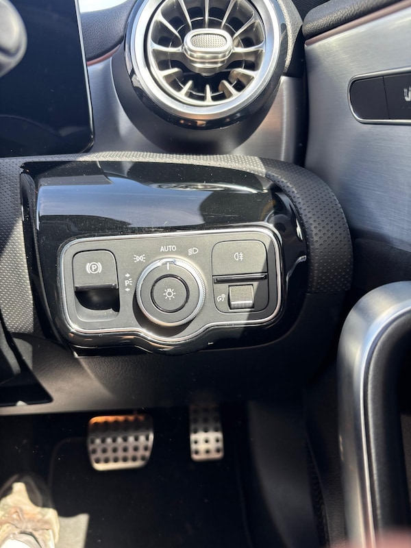Used Mercedes-Benz A-Class 2020 for sale - 75697350: Photo 41