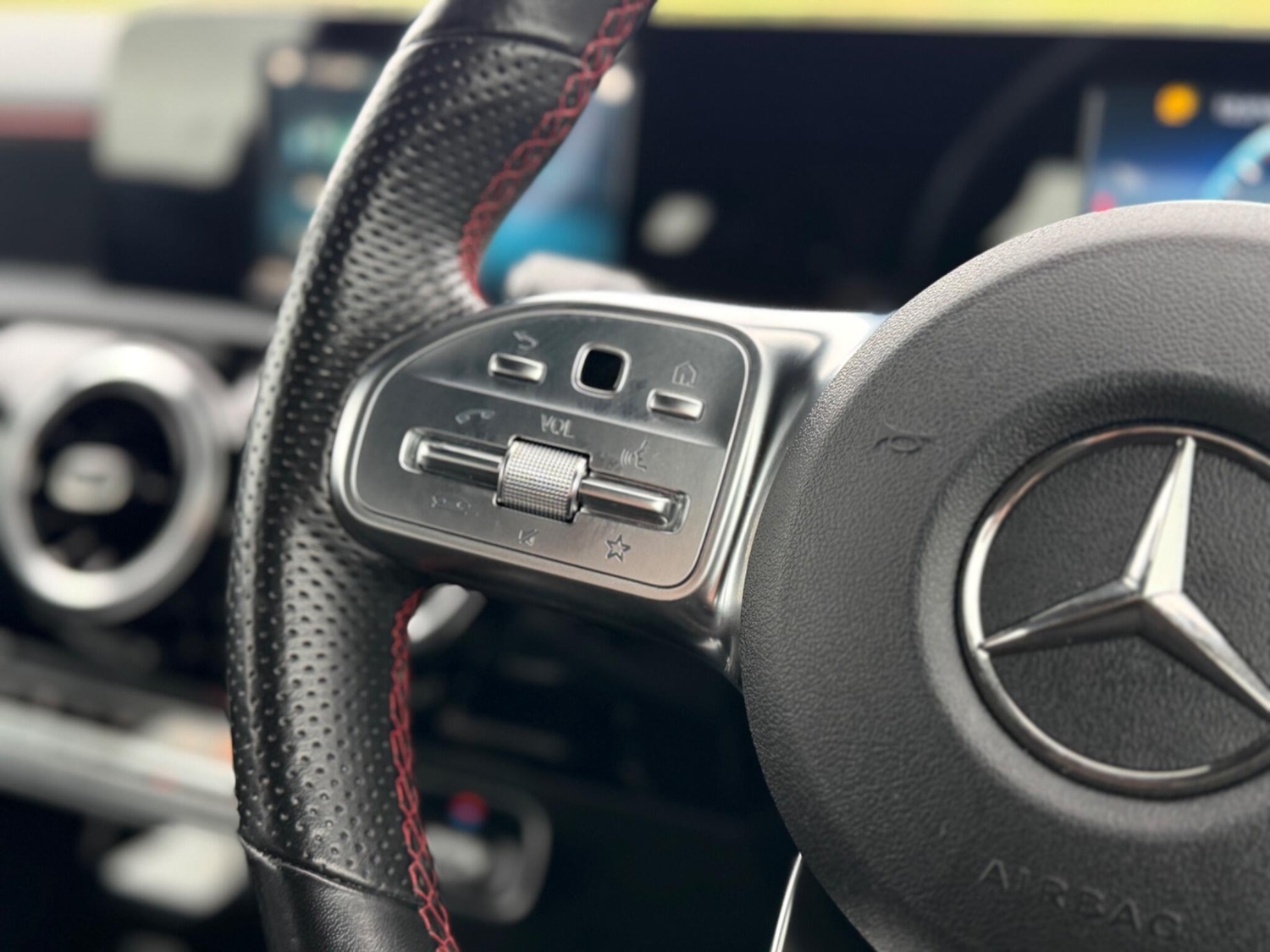 Used Mercedes-Benz A-Class 2019 for sale - 77400826: Photo 43