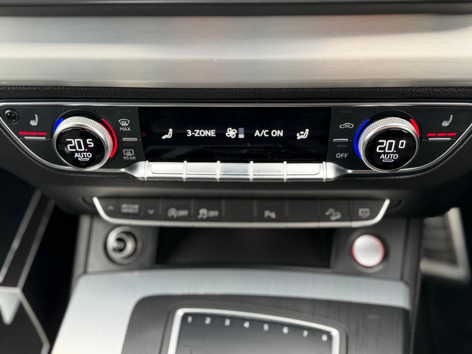 Used Audi Q5 2018 for sale - 77175838: Photo 44