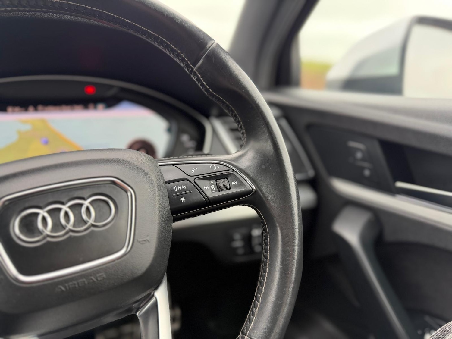 Used Audi Q5 2018 for sale - 77175838: Photo 49