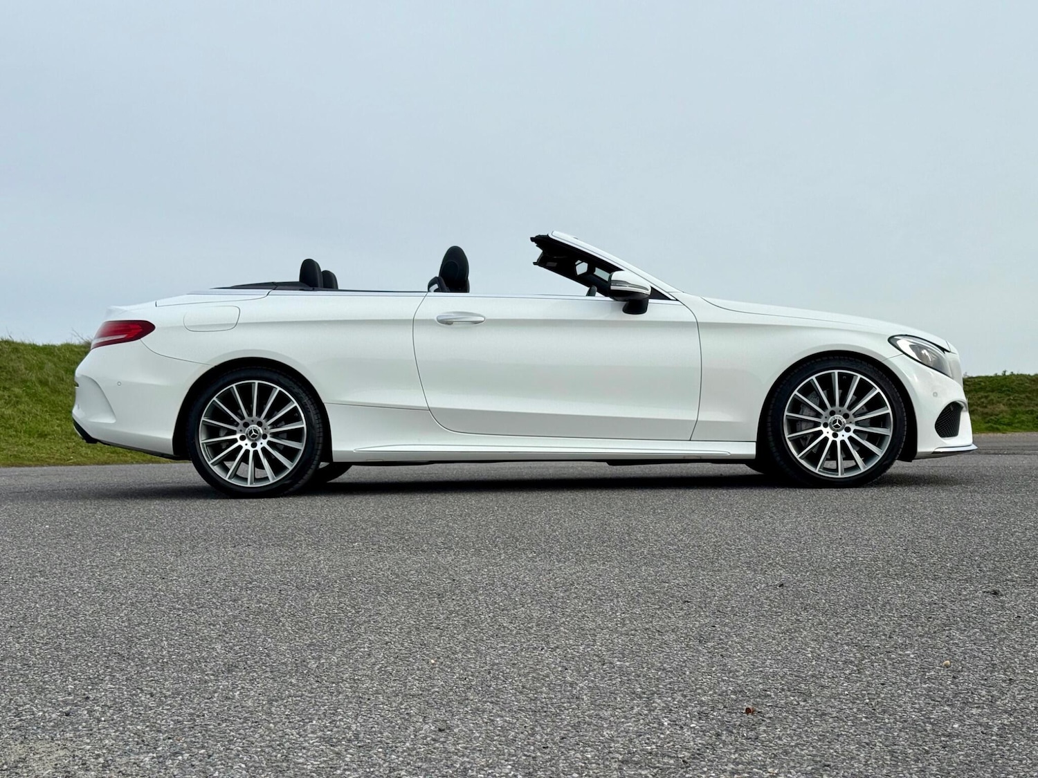 Used Mercedes-Benz C Class 2017 for sale - 77598568: Photo 20