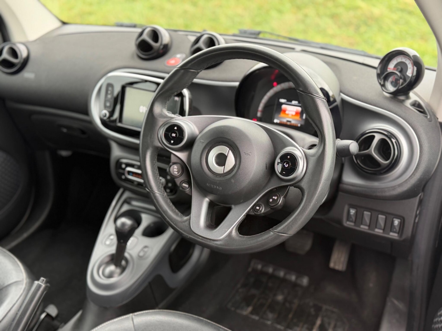 Used smart fortwo 2018 for sale - 77314758: Photo 17