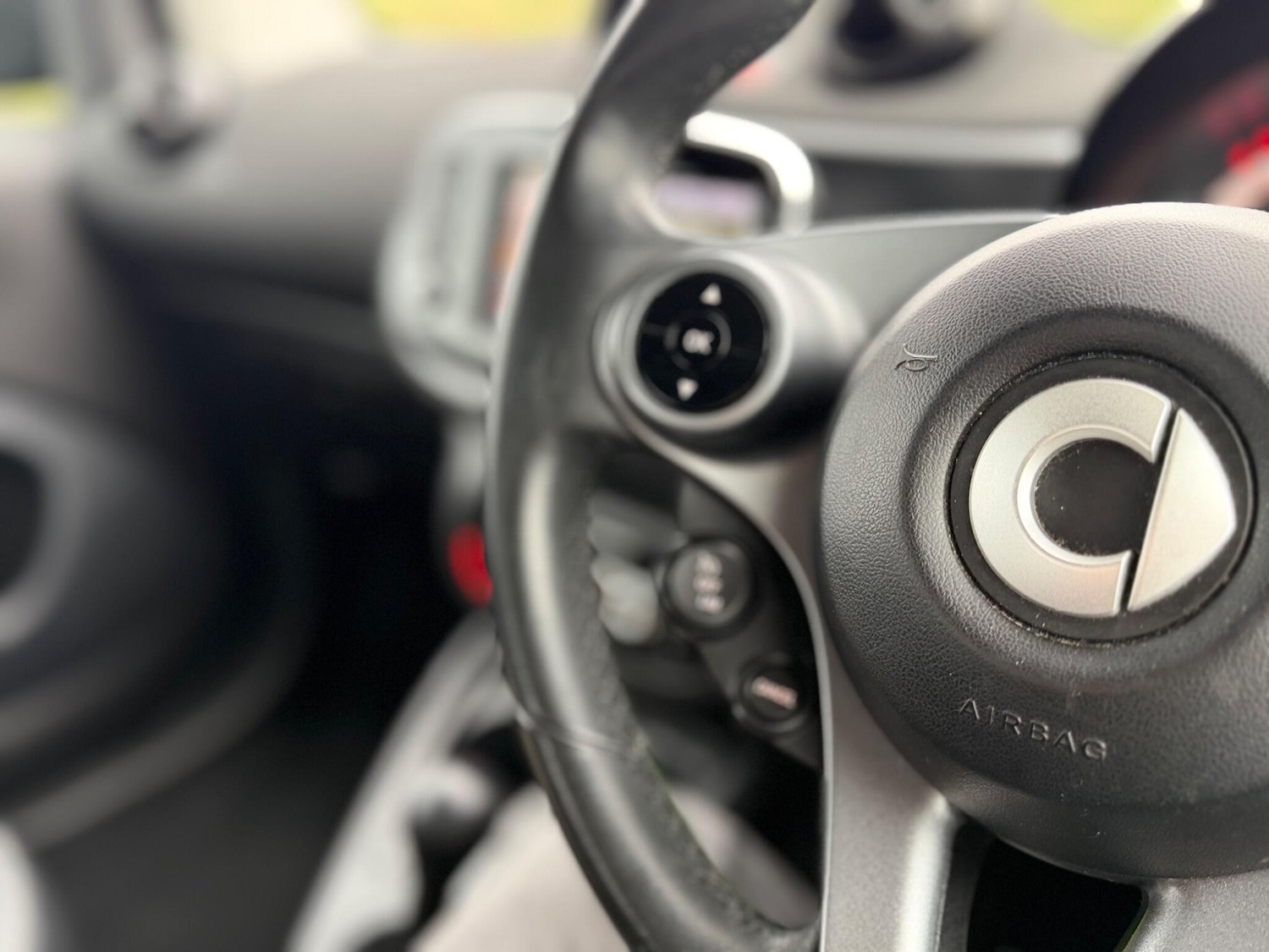 Used smart fortwo 2018 for sale - 77314758: Photo 19