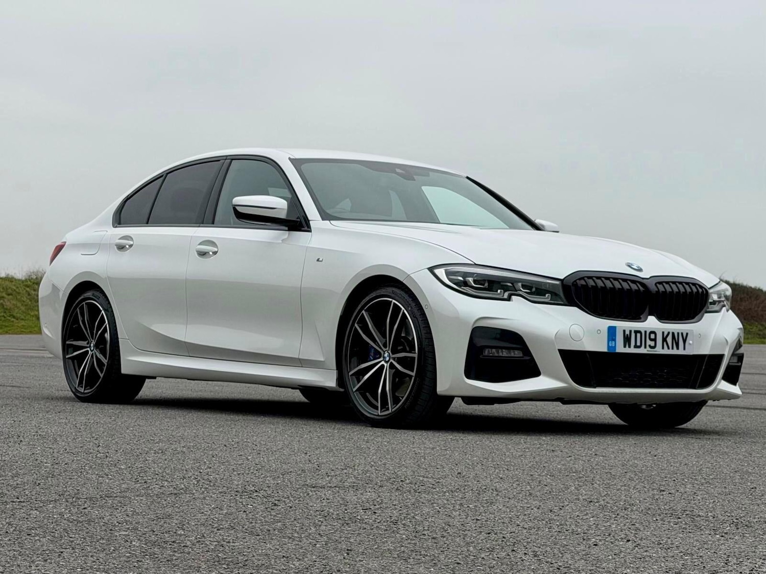 Used BMW 3 Series 2019 for sale - 77039877: Photo 10