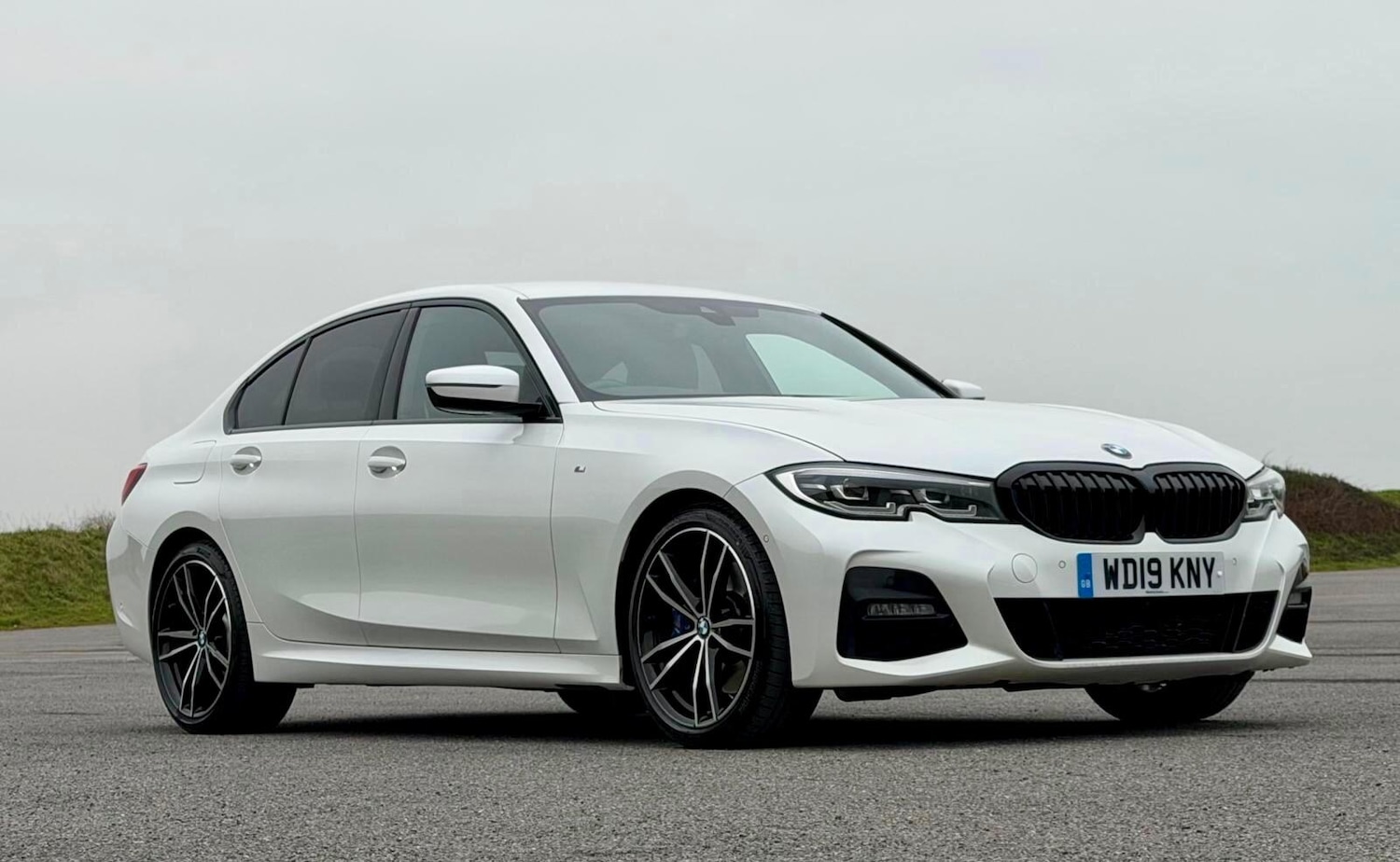 Used BMW 3 Series 2019 for sale - 77039877: Photo 12