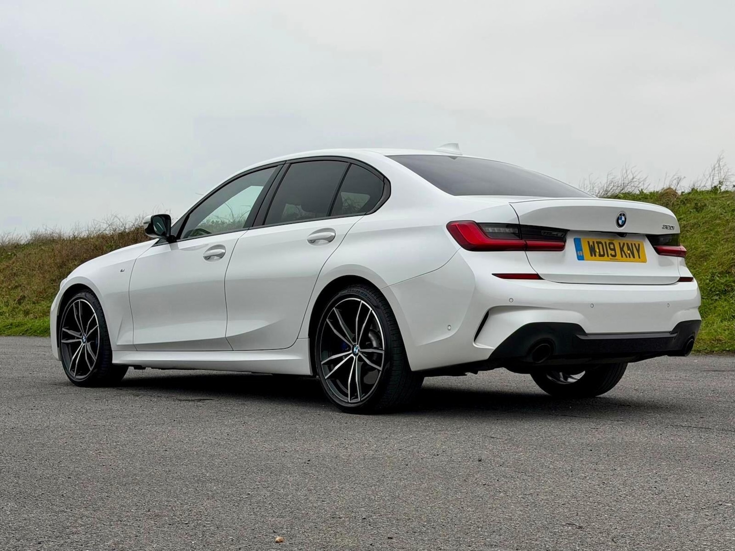 Used BMW 3 Series 2019 for sale - 77039877: Photo 4