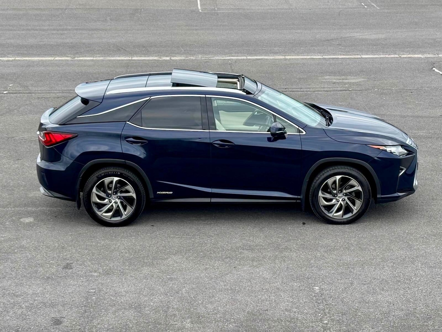 Used Lexus RX 2018 for sale - 76084787: Photo 32