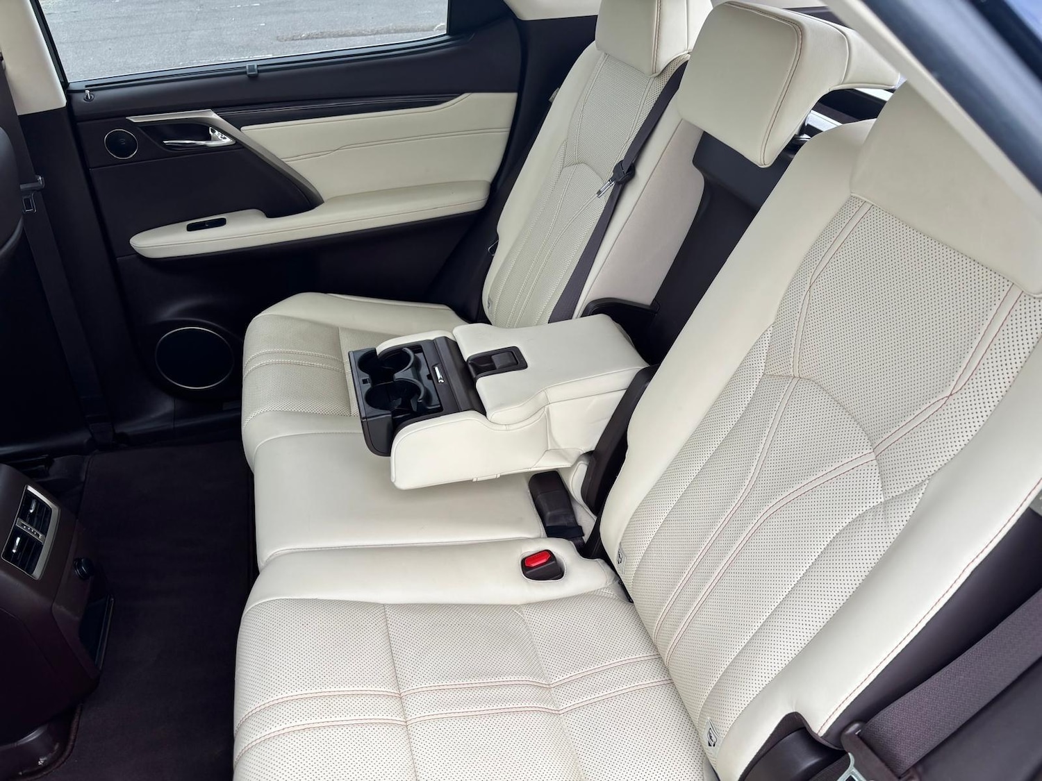 Used Lexus RX 2018 for sale - 76084787: Photo 33