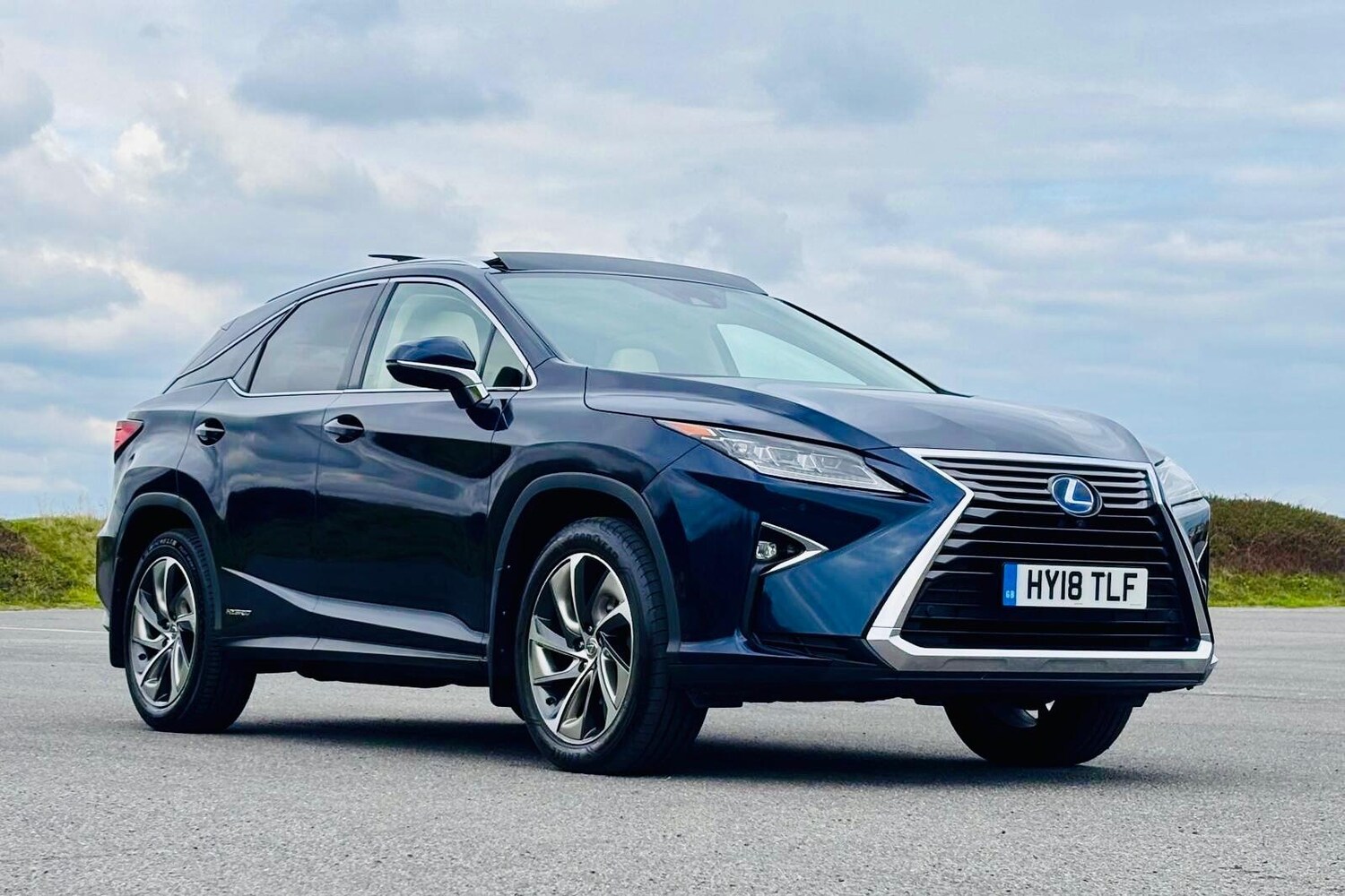 Used Lexus RX 2018 for sale - 76084787: Photo 56