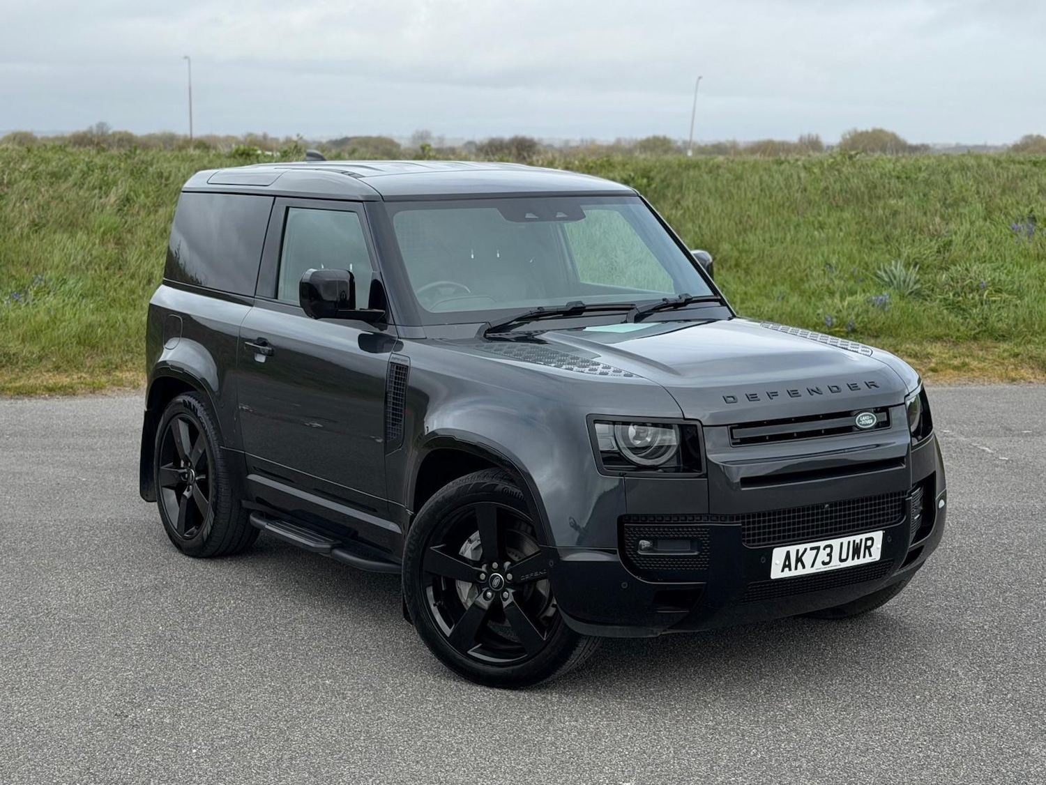 Used Land Rover Defender 2024 for sale - 78128107: Photo 12