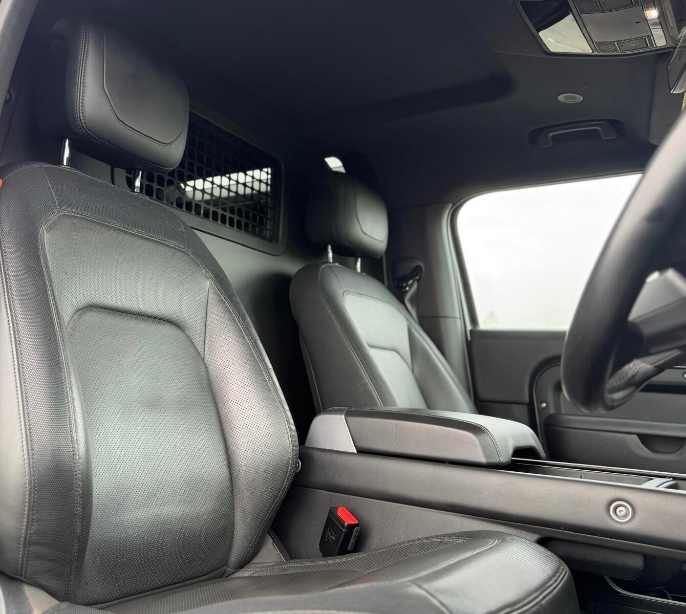 Used Land Rover Defender 2024 for sale - 78128107: Photo 17