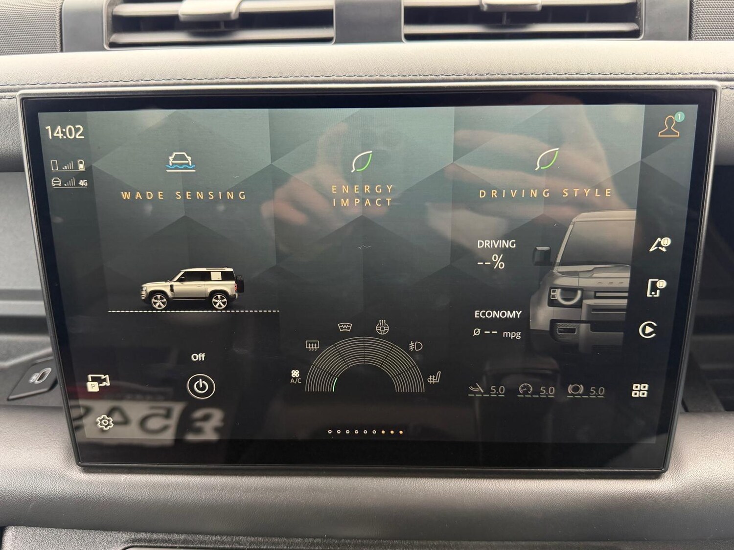 Used Land Rover Defender 2024 for sale - 78128107: Photo 44