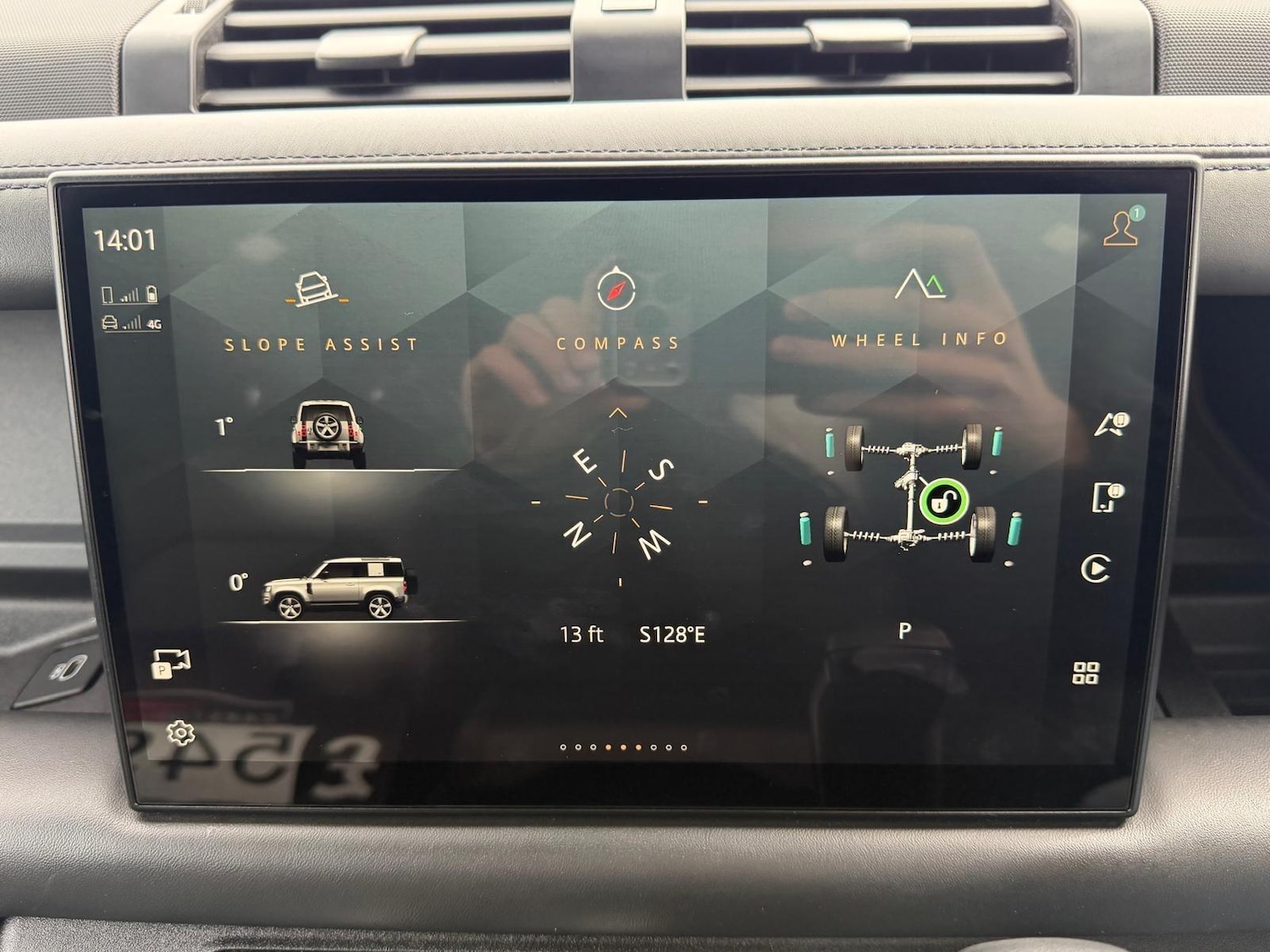 Used Land Rover Defender 2024 for sale - 78128107: Photo 47