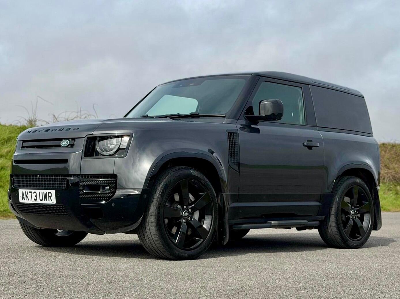 Used Land Rover Defender 2024 for sale - 78128107: Photo 5