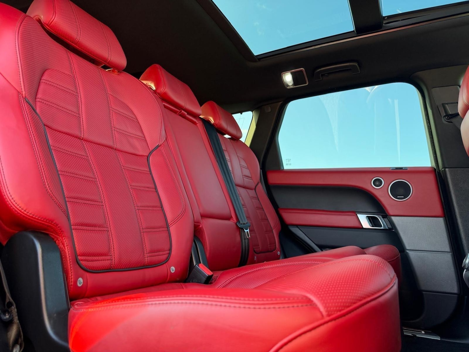 Used Land Rover Range Rover Sport 2016 for sale - 77016709: Photo 90