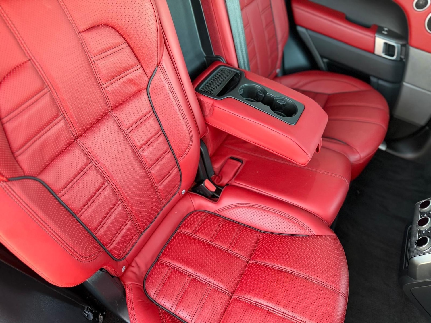 Used Land Rover Range Rover Sport 2016 for sale - 77016709: Photo 91