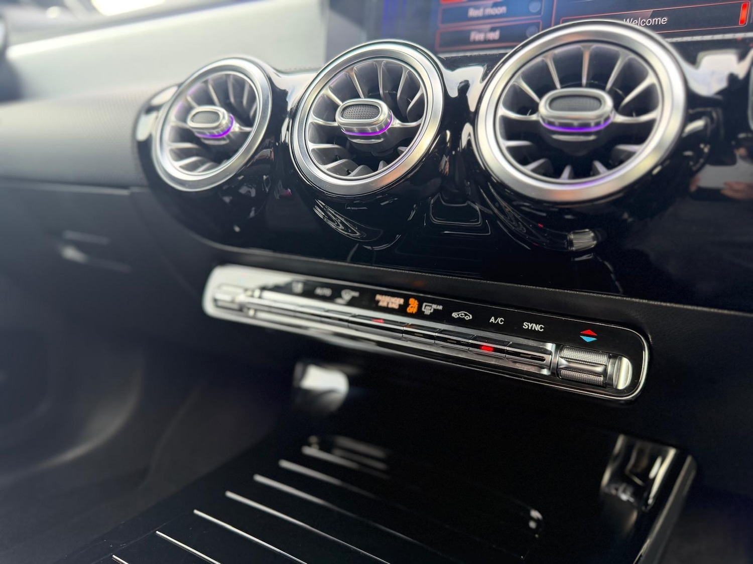 Used Mercedes-Benz A-Class for sale - 77175840: Photo 100