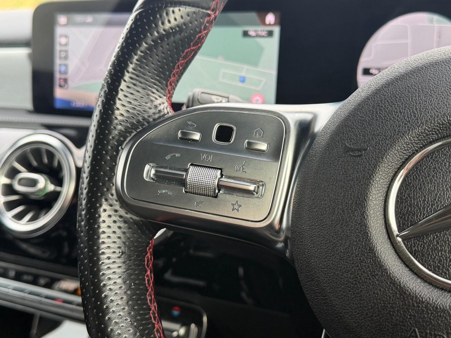 Used Mercedes-Benz A-Class for sale - 77175840: Photo 63