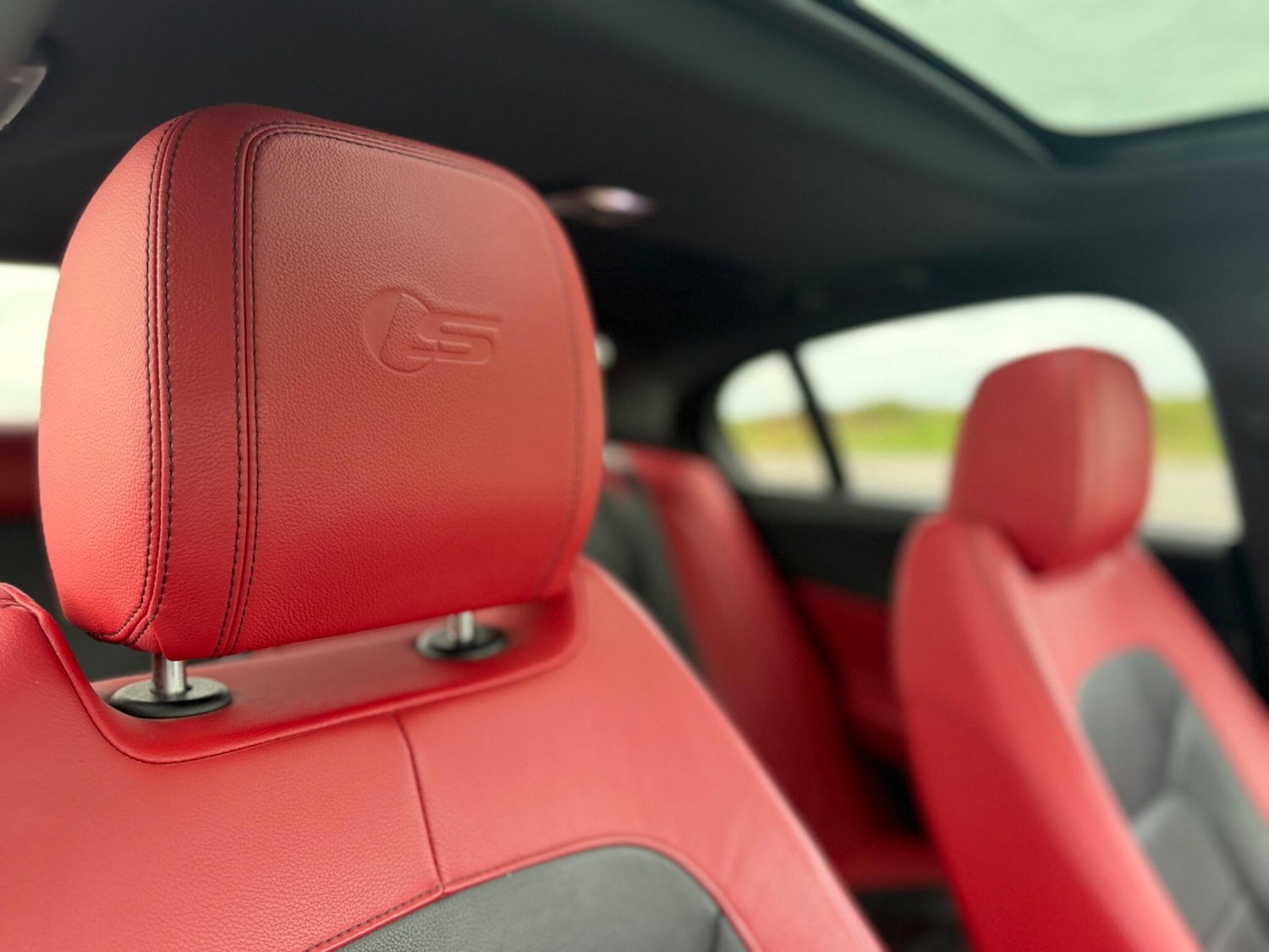 Used Jaguar XE 2016 for sale - 78086800: Photo 23