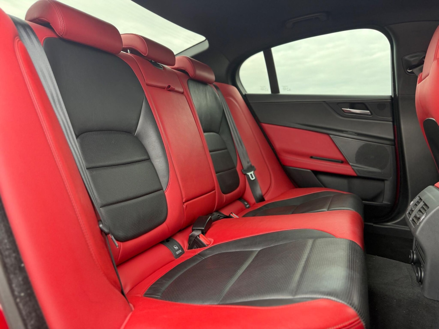 Used Jaguar XE 2016 for sale - 78086800: Photo 29