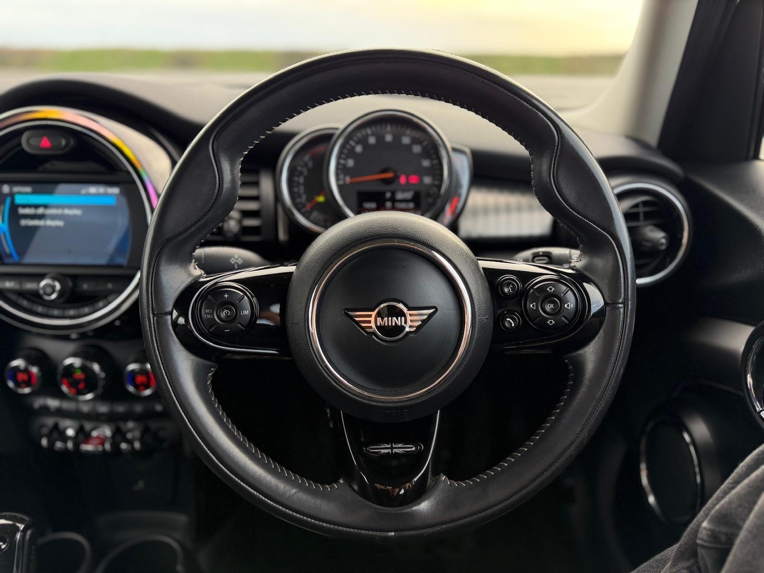 Used MINI Hatch 2019 for sale - 77549541: Photo 10