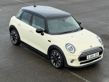 MINI Hatch feature image