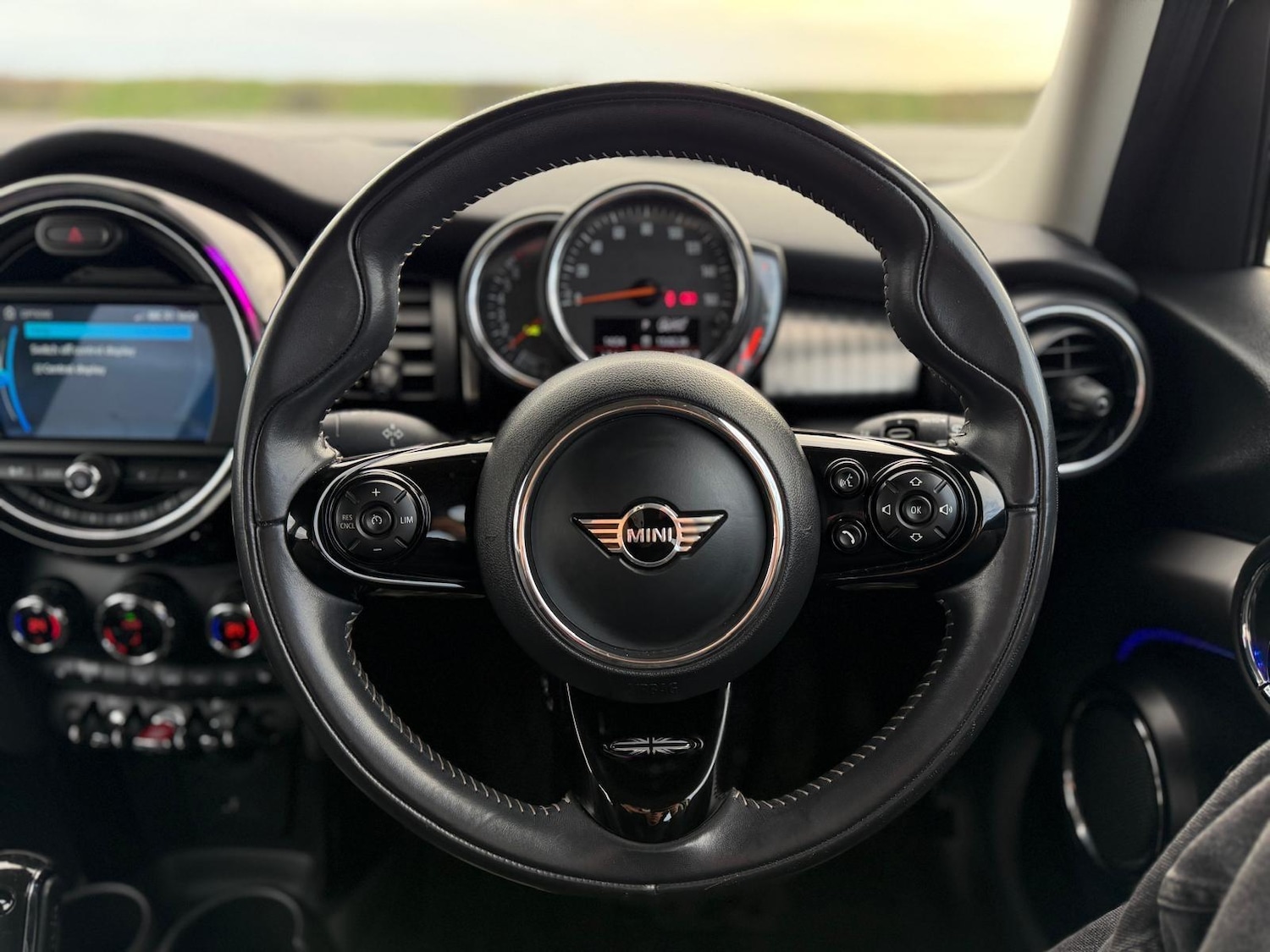 Used MINI Hatch 2019 for sale - 77549541: Photo 22