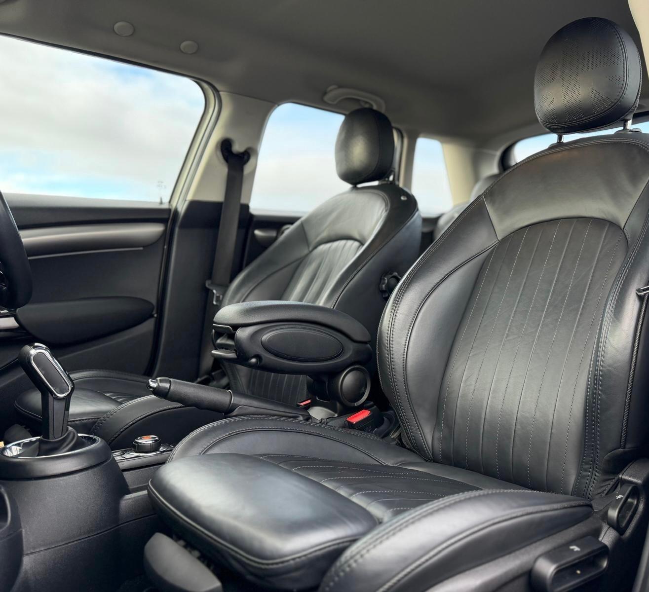 Used MINI Hatch 2019 for sale - 77549541: Photo 37