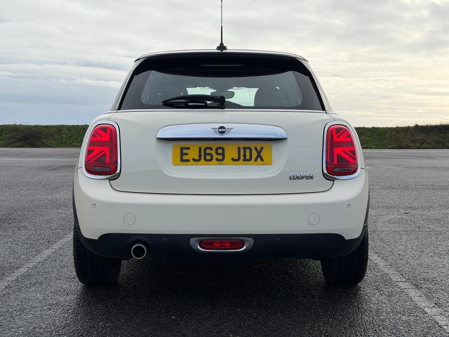 Used MINI Hatch 2019 for sale - 77549541: Photo 44