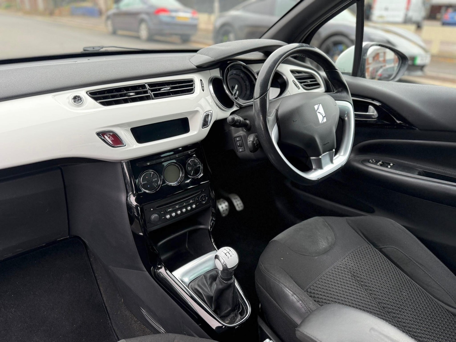 Used Citroen DS3 2015 for sale - 78058331: Photo 13