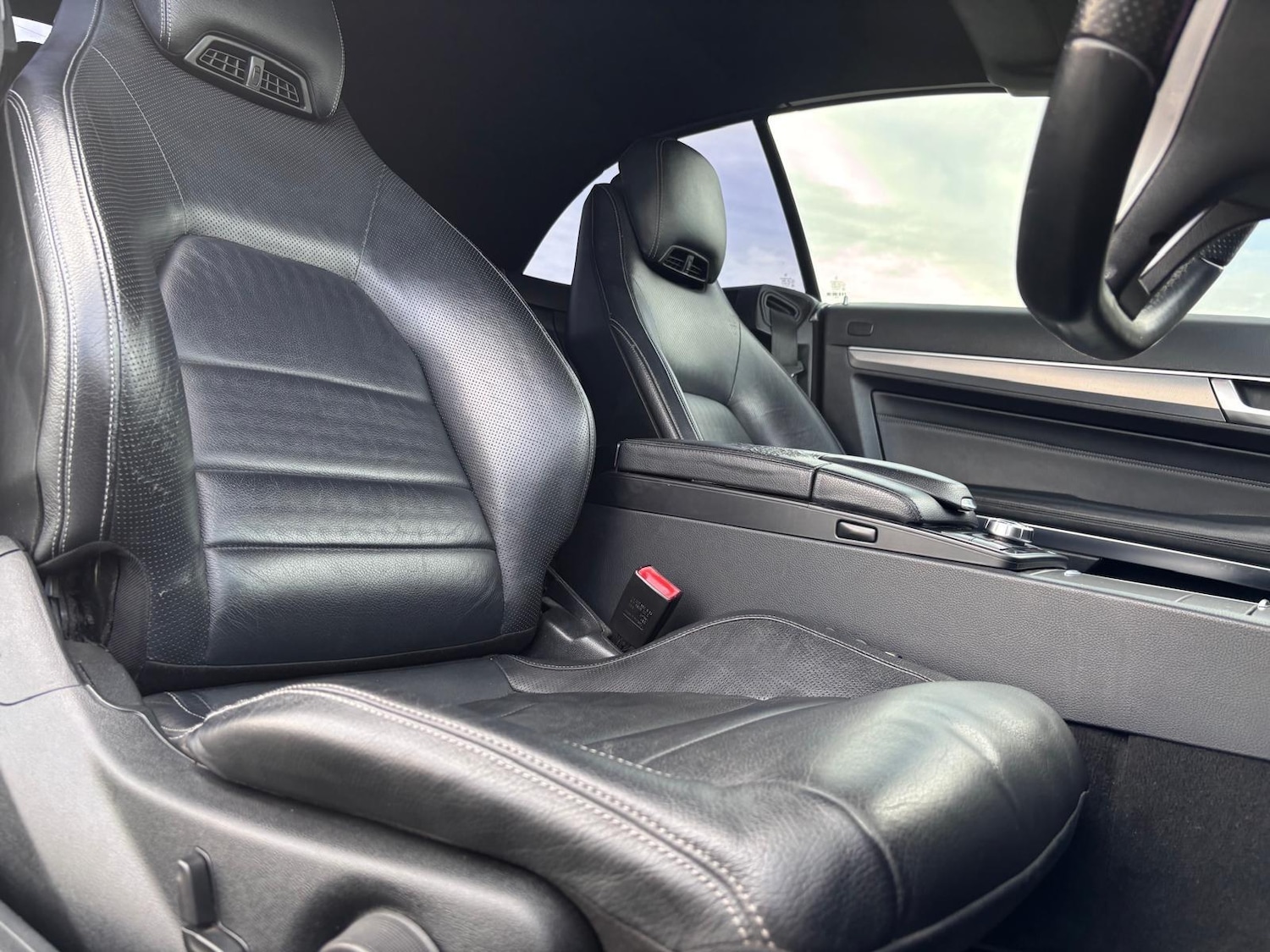 Used Mercedes-Benz E Class for sale - 76997354: Photo 19