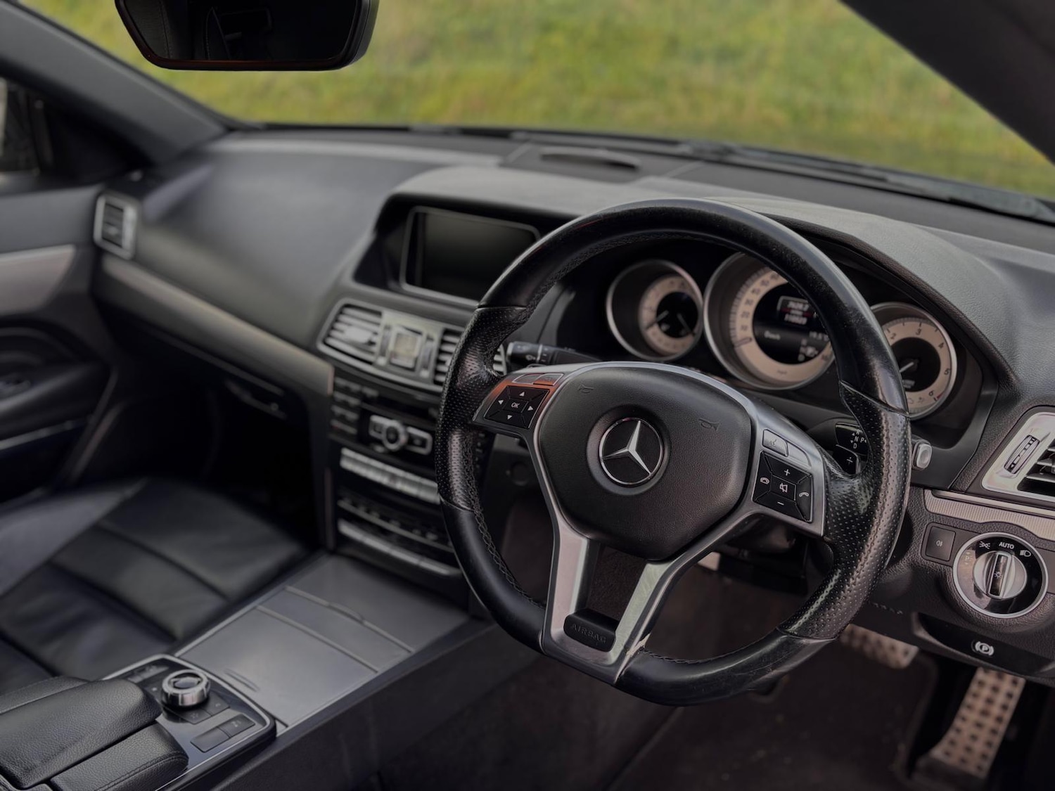 Used Mercedes-Benz E Class for sale - 76997354: Photo 28