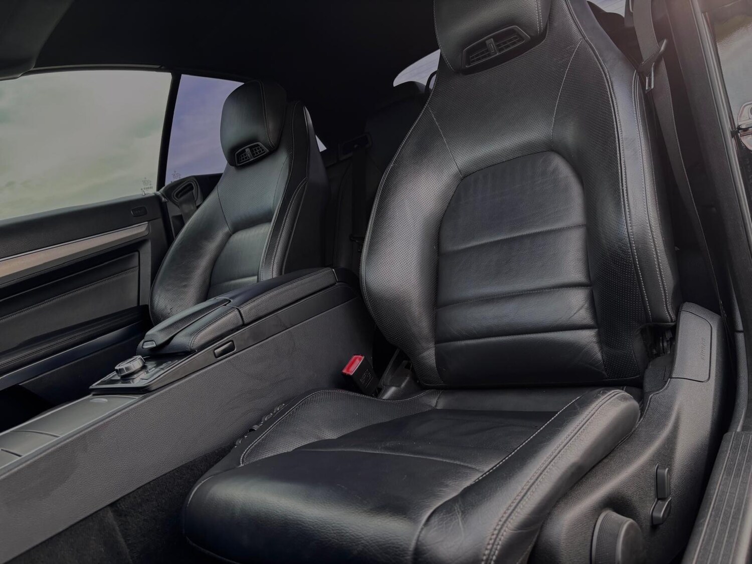 Used Mercedes-Benz E Class for sale - 76997354: Photo 38